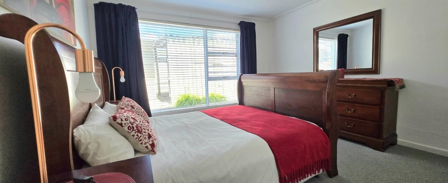 5 Bedroom Property for Sale in Franskraal Western Cape